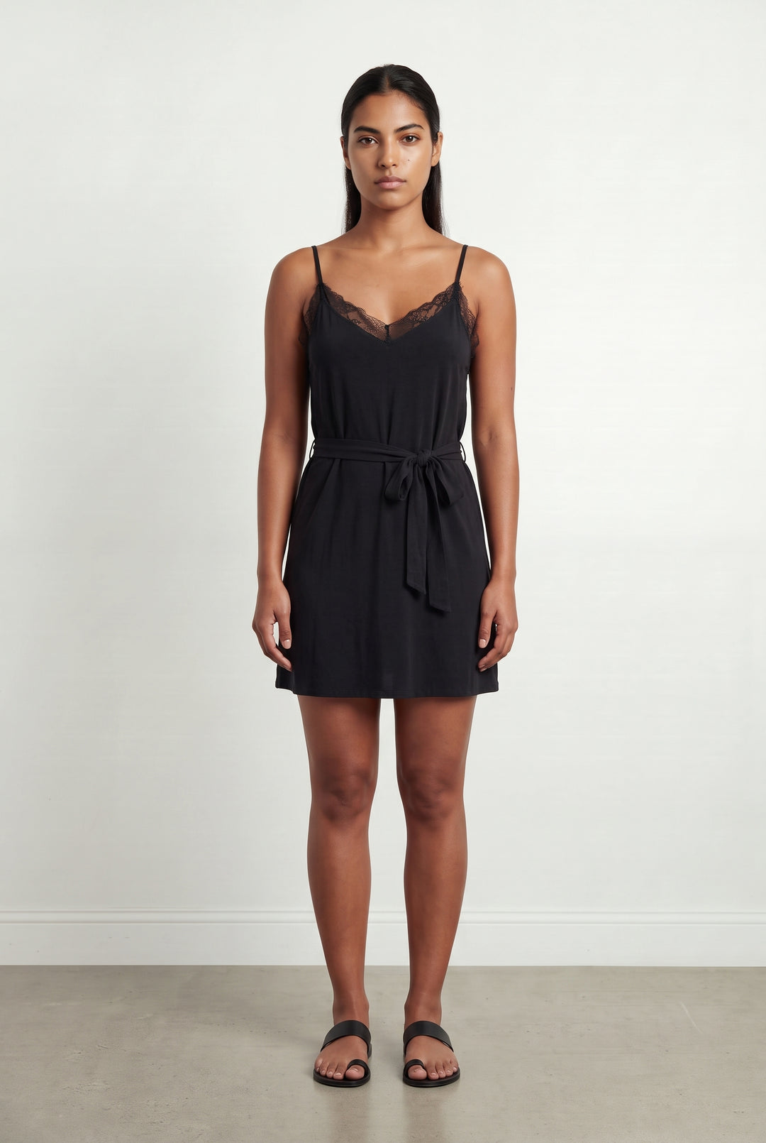 Robe Nuisette Noire - Taille L/40 de la marque Bérénice | PARAD121861 - Vendu par Paradigme - Image 1