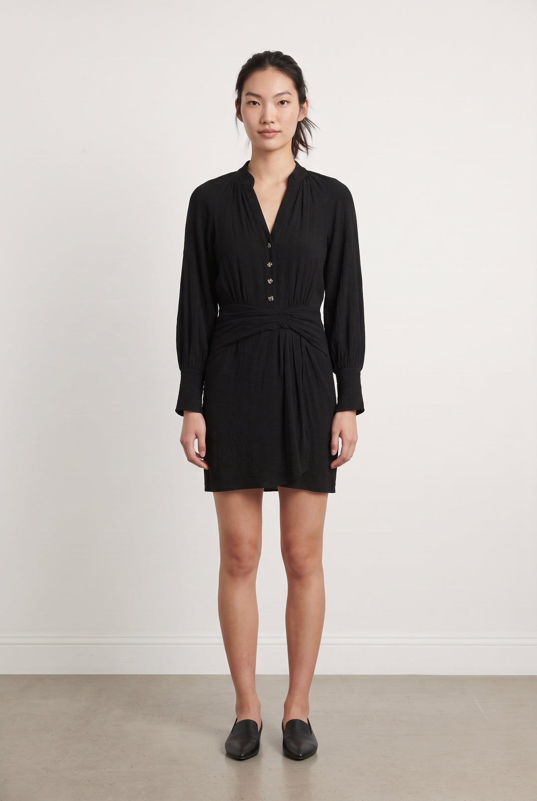 Robe Courte Noire - Taille XS/34 de la marque ba&amp;sh | PARAD121881 - Vendu par Paradigme - Image 1