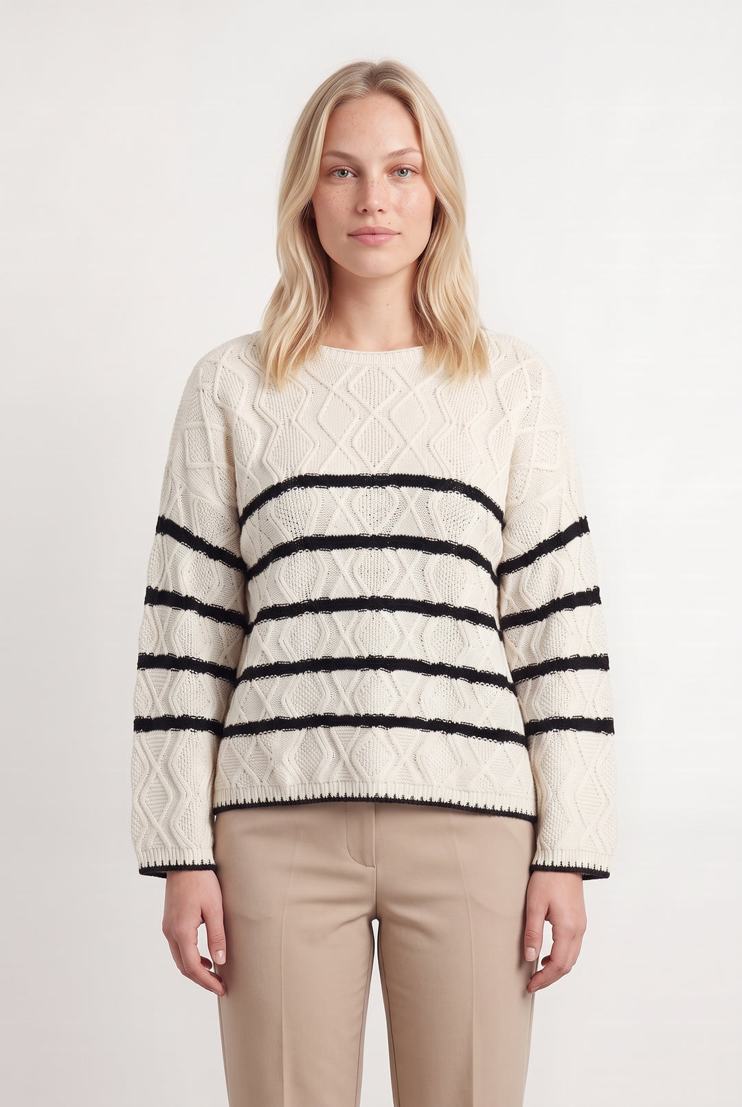 Pull Blanc et Noir - Taille L/40 de la marque La Fée Maraboutée | PARAD122670 - Vendu par Paradigme - Image 1