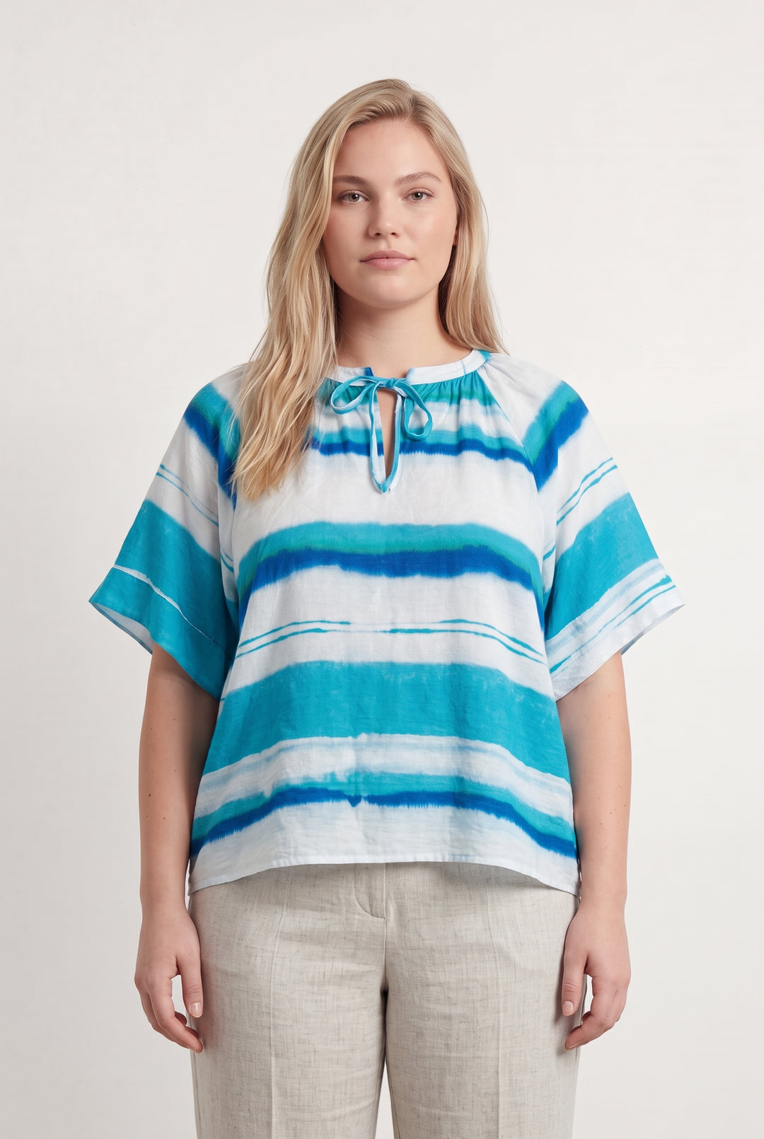 Blouse Blanche et Bleue - Taille XL/42 de la marque La Fée Maraboutée | PARAD122728 - Vendu par Paradigme - Image 1