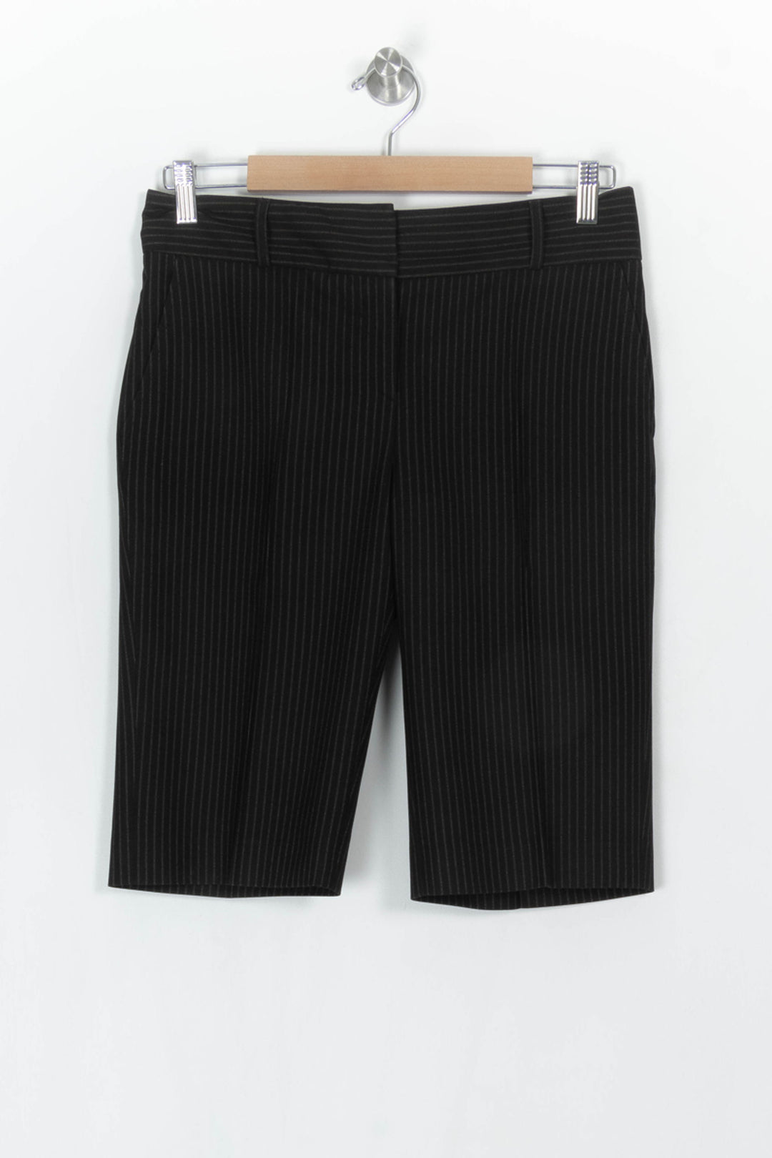 Bermuda Noir à Rayures - Taille M/38 de la marque Caroll | PARAD122885 - Vendu par Paradigme - Image 2