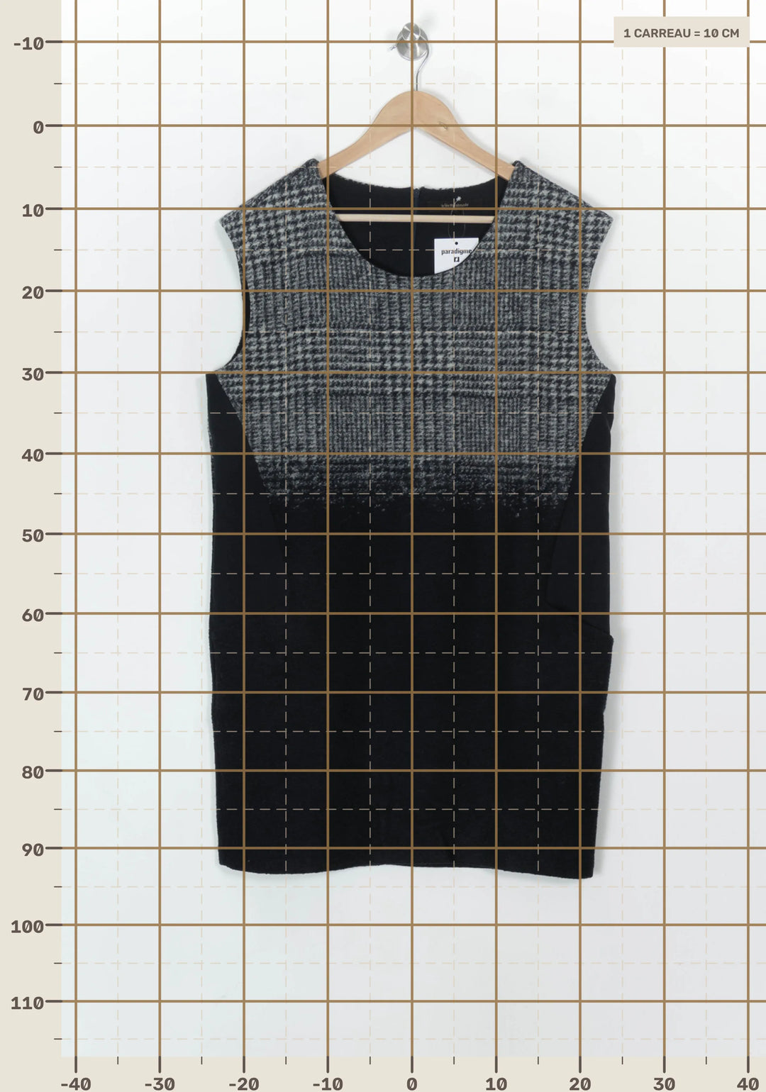 Robe Sans Manches Noire et Grise - Taille L/40 de la marque La Fée Maraboutée | PARAD122895 - Vendu par Paradigme - Image 4