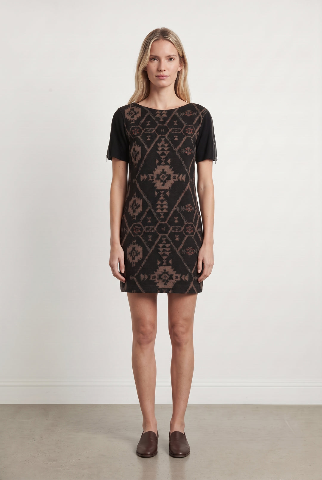 Robe Midi Noire et Marron - Taille S/36 de la marque Sandro | PARAD123512 - Vendu par Paradigme - Image 1