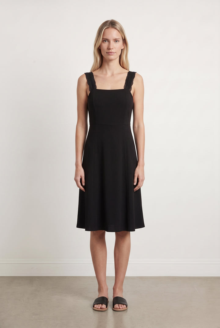 Robe Longue Noire - Taille M/38 de la marque Sézane | PARAD123536 - Vendu par Paradigme - Image 1