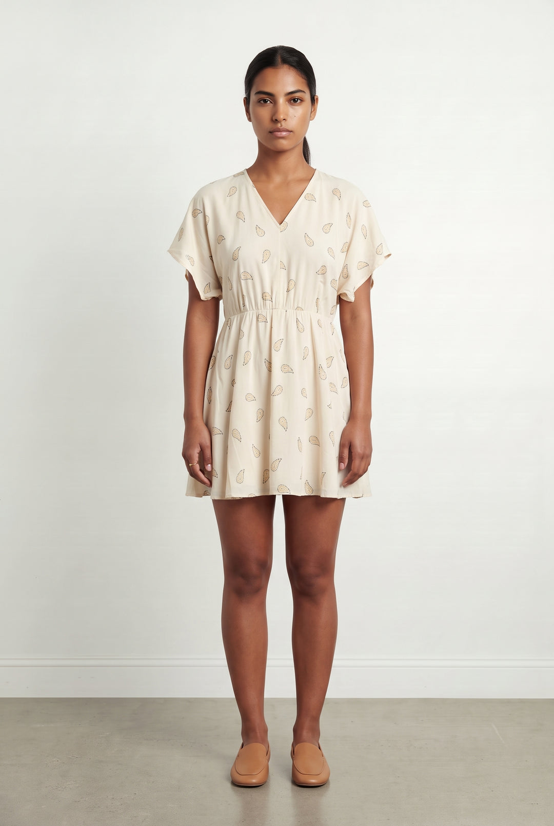 Robe Courte Beige - Taille L/40 de la marque Comptoir des Cotonniers | PARAD123666 - Vendu par Paradigme - Image 1