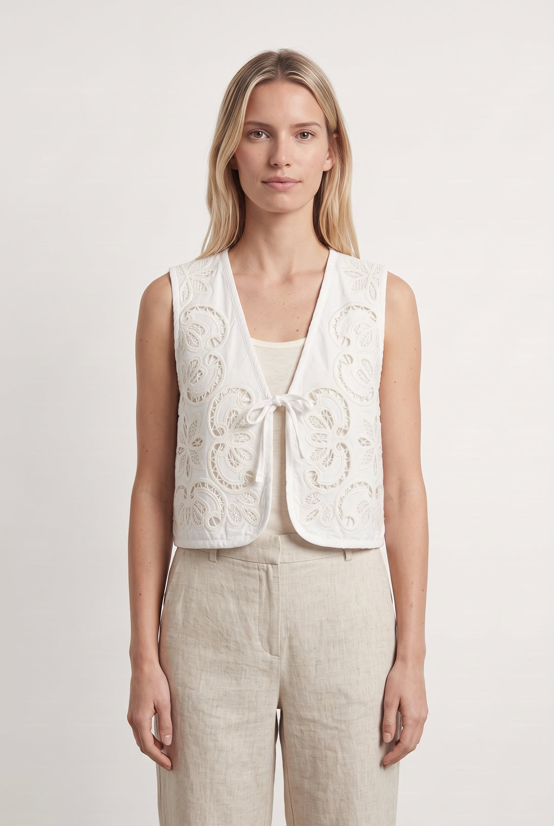 Gilet Blanc - Taille S/36 de la marque Sézane | PARAD123708 - Vendu par Paradigme - Image 1