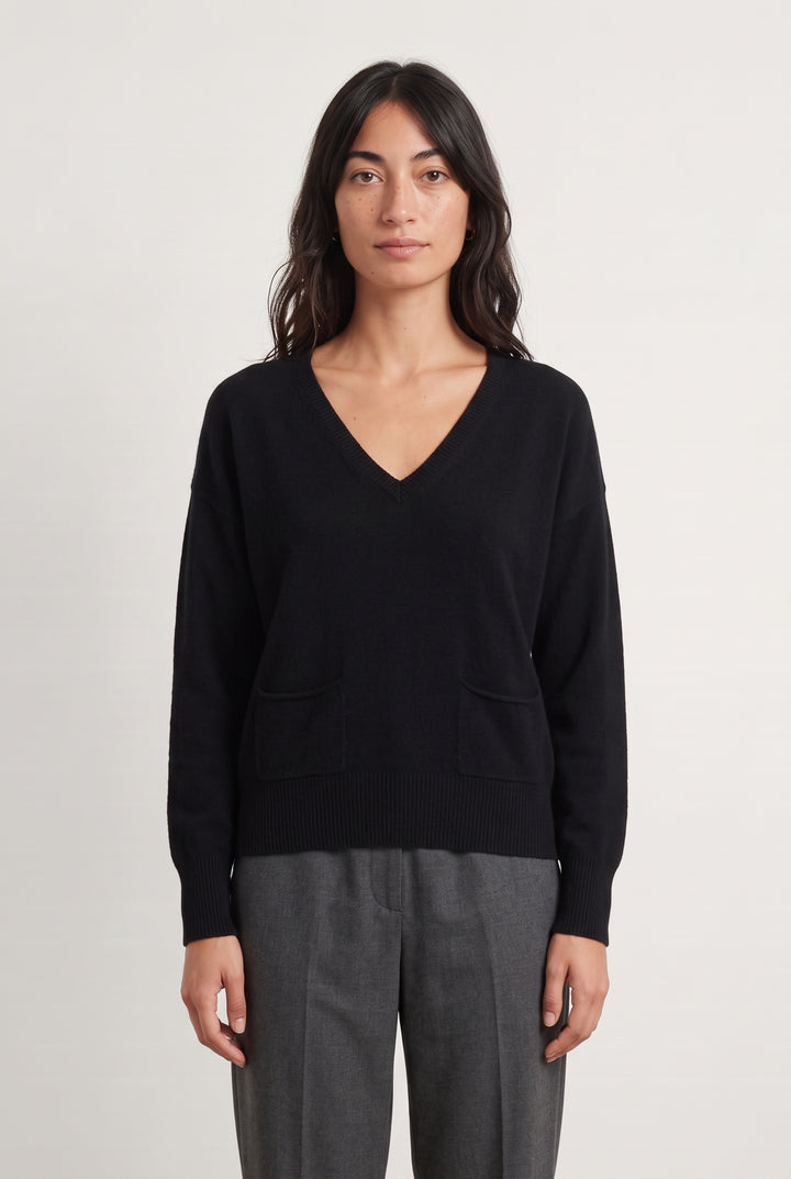 Pull Noir V À Poches
 - Taille M/38 de la marque La Fée Maraboutée | PARAD123971 - Vendu par Paradigme - Image 1