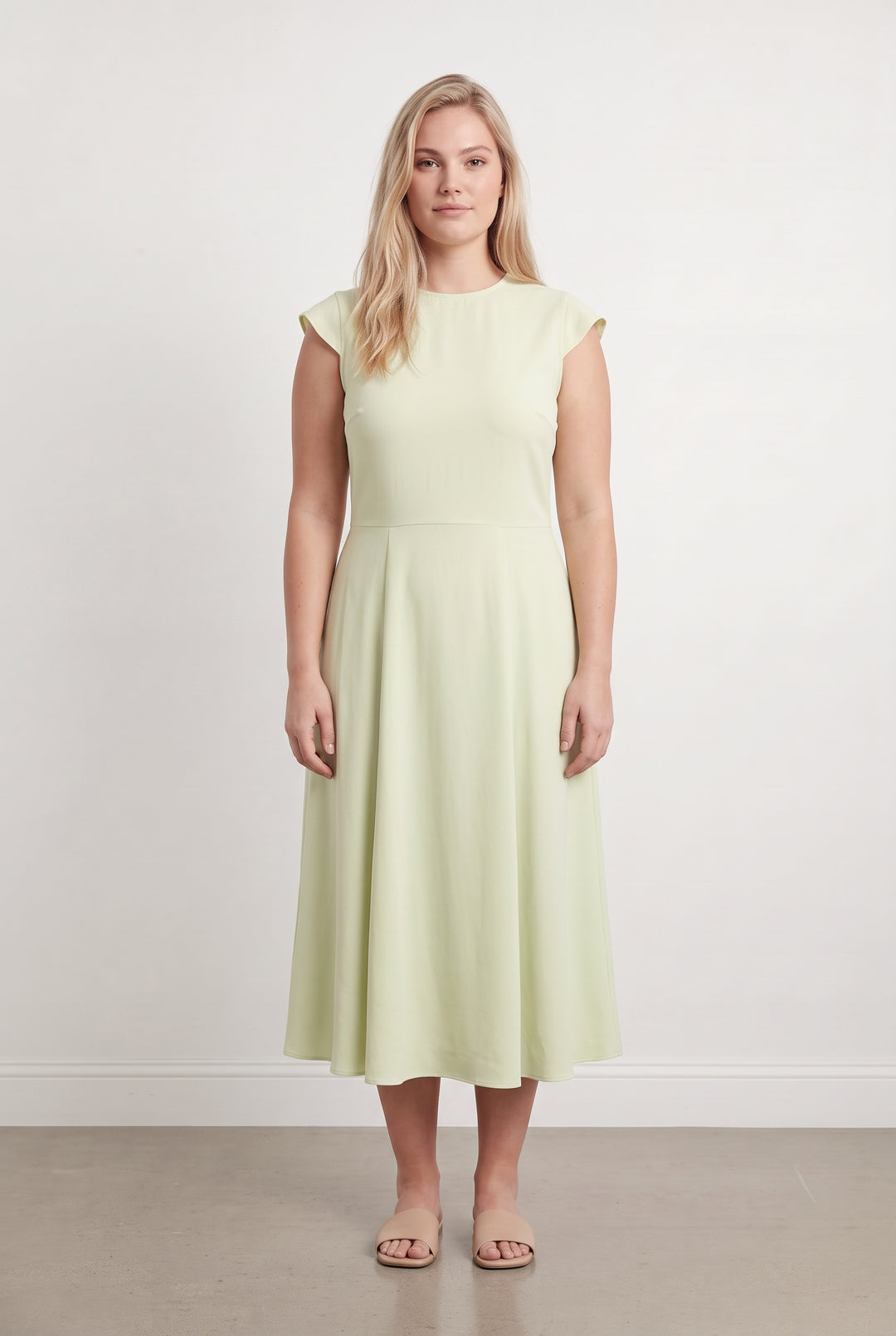 Robe Longue Vert Clair - Taille XL/42 de la marque ZAPA | PARAD124035 - Vendu par Paradigme - Image 1