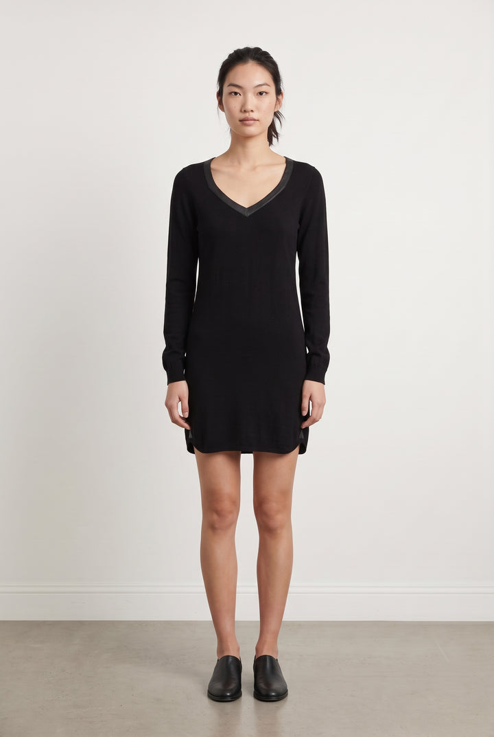 Robe Courte Noire - Taille M/38 de la marque Comptoir des Cotonniers | PARAD124056 - Vendu par Paradigme - Image 1