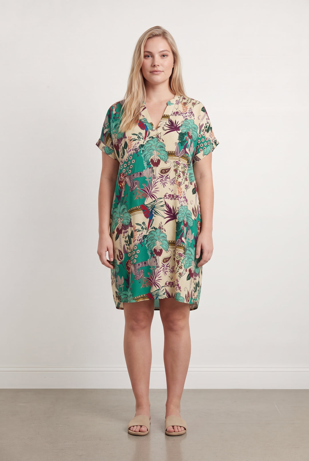Robe Verte et Écrue - Taille XL/42 de la marque La Fée Maraboutée | PARAD124144 - Vendu par Paradigme - Image 1