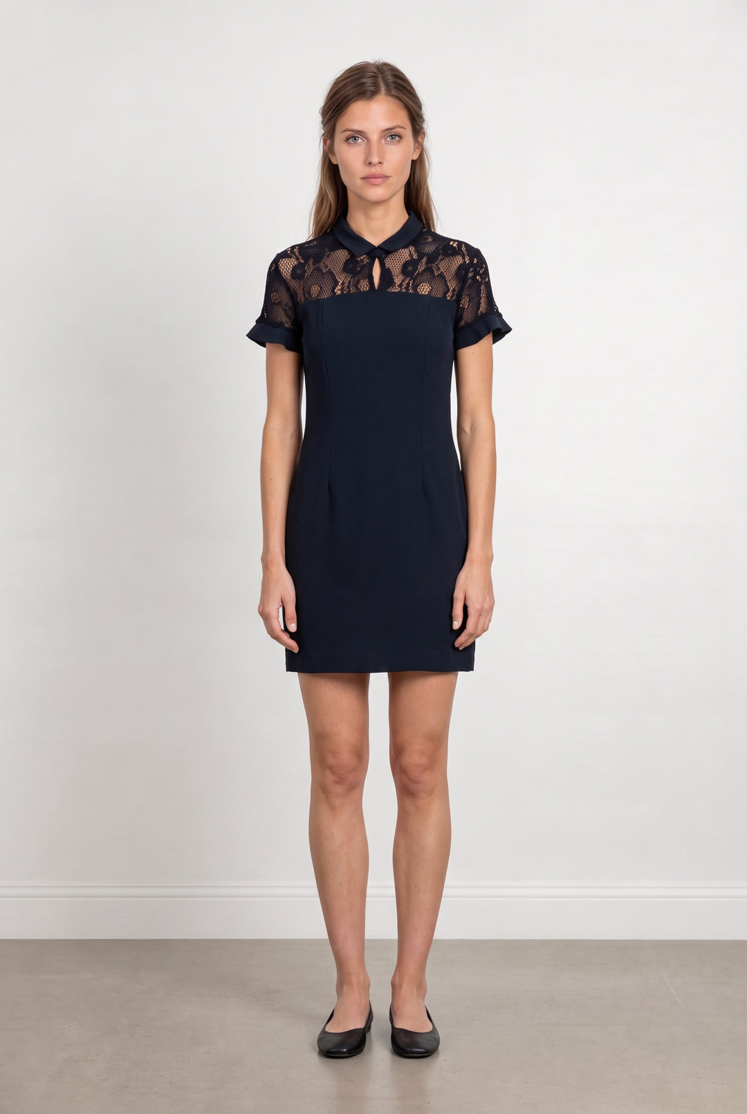 Robe courte noire - Taille M/38 de la marque One Step | PARAD124185 - Vendu par Paradigme - Image 1