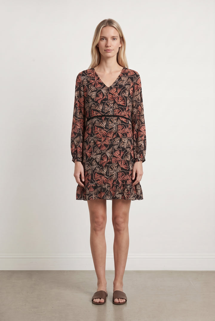 Robe Noire et Rouge - Taille M/38 de la marque La Fée Maraboutée | PARAD124188 - Vendu par Paradigme - Image 1
