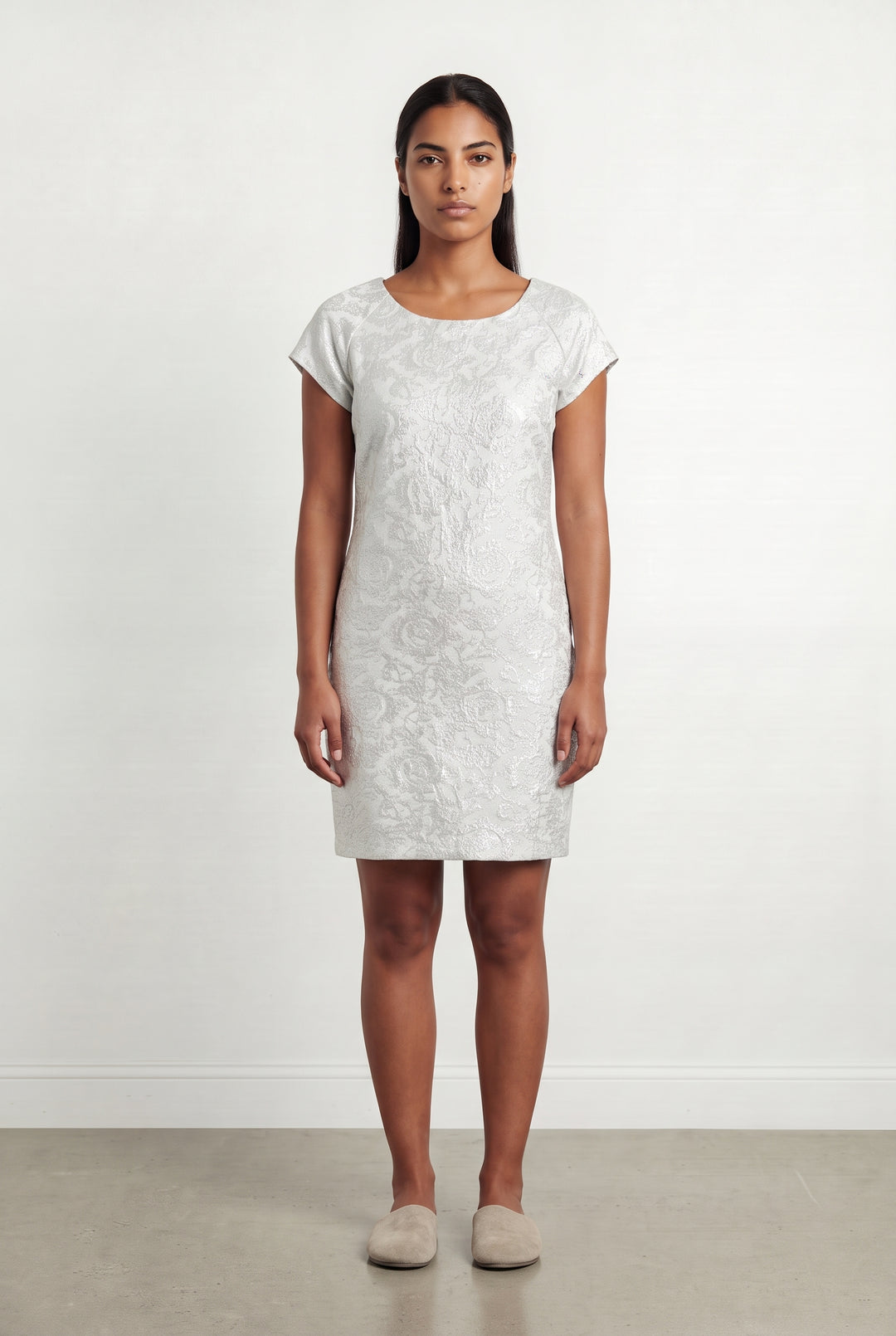 Robe En Dentelle Blanche - Taille L/40 de la marque La Fée Maraboutée | PARAD124191 - Vendu par Paradigme - Image 1