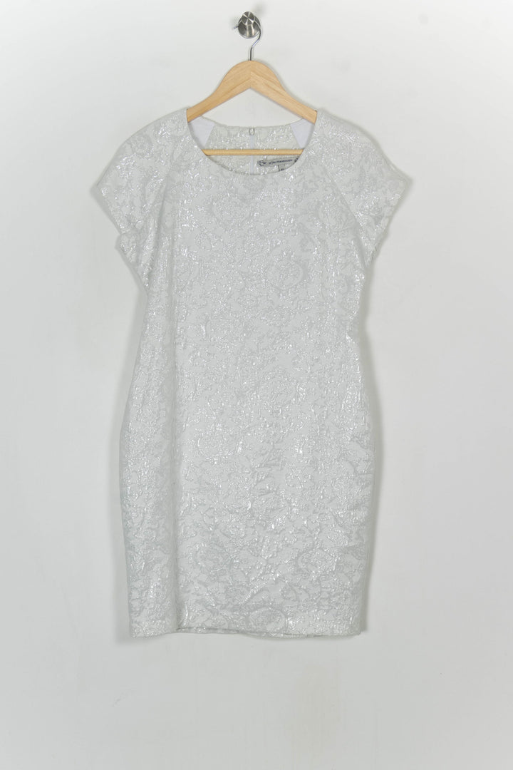 Robe En Dentelle Blanche - Taille L/40 de la marque La Fée Maraboutée | PARAD124191 - Vendu par Paradigme - Image 2