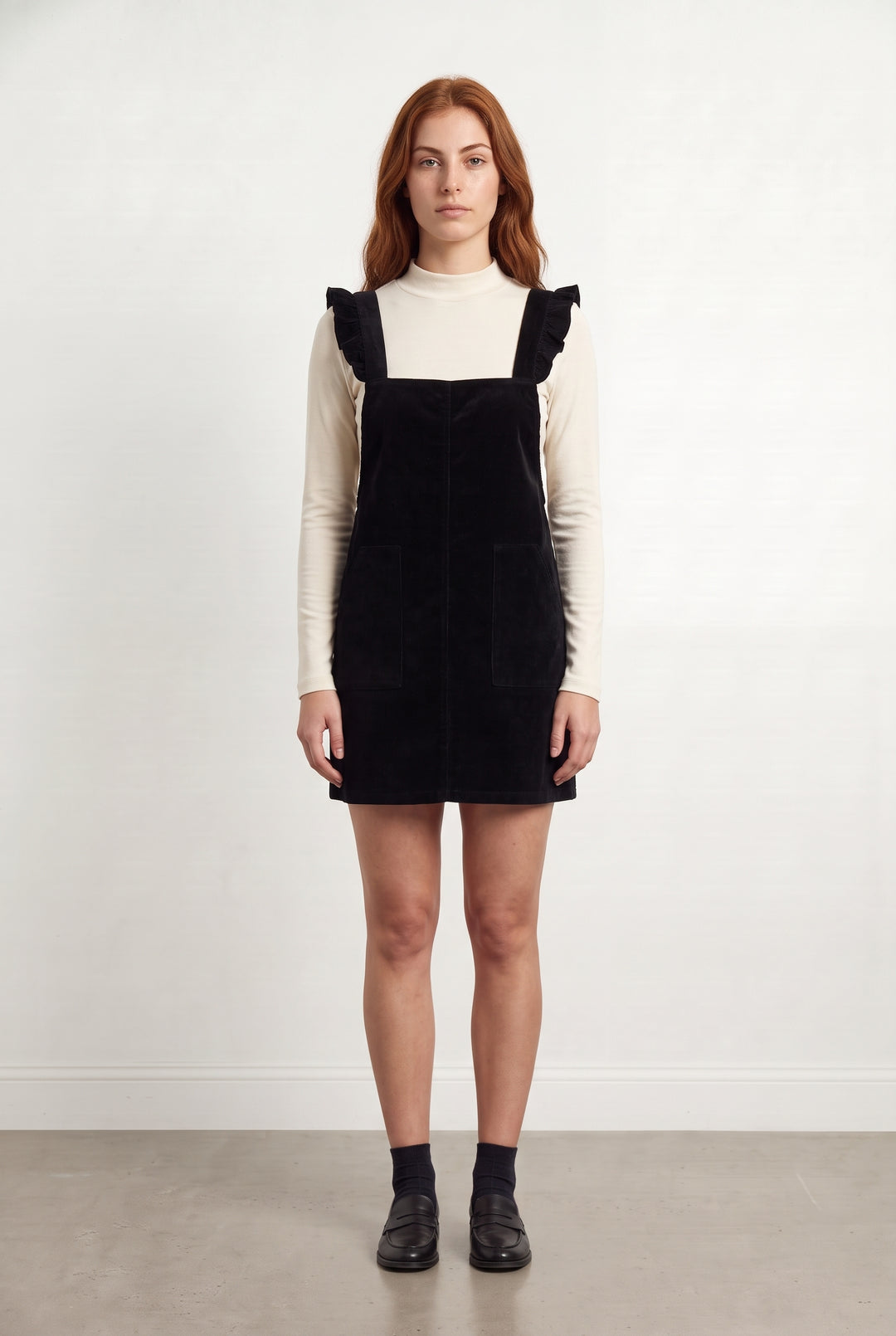 Robe Courte Noire - Taille M/38 de la marque La Petite Etoile | PARAD124422 - Vendu par Paradigme - Image 1