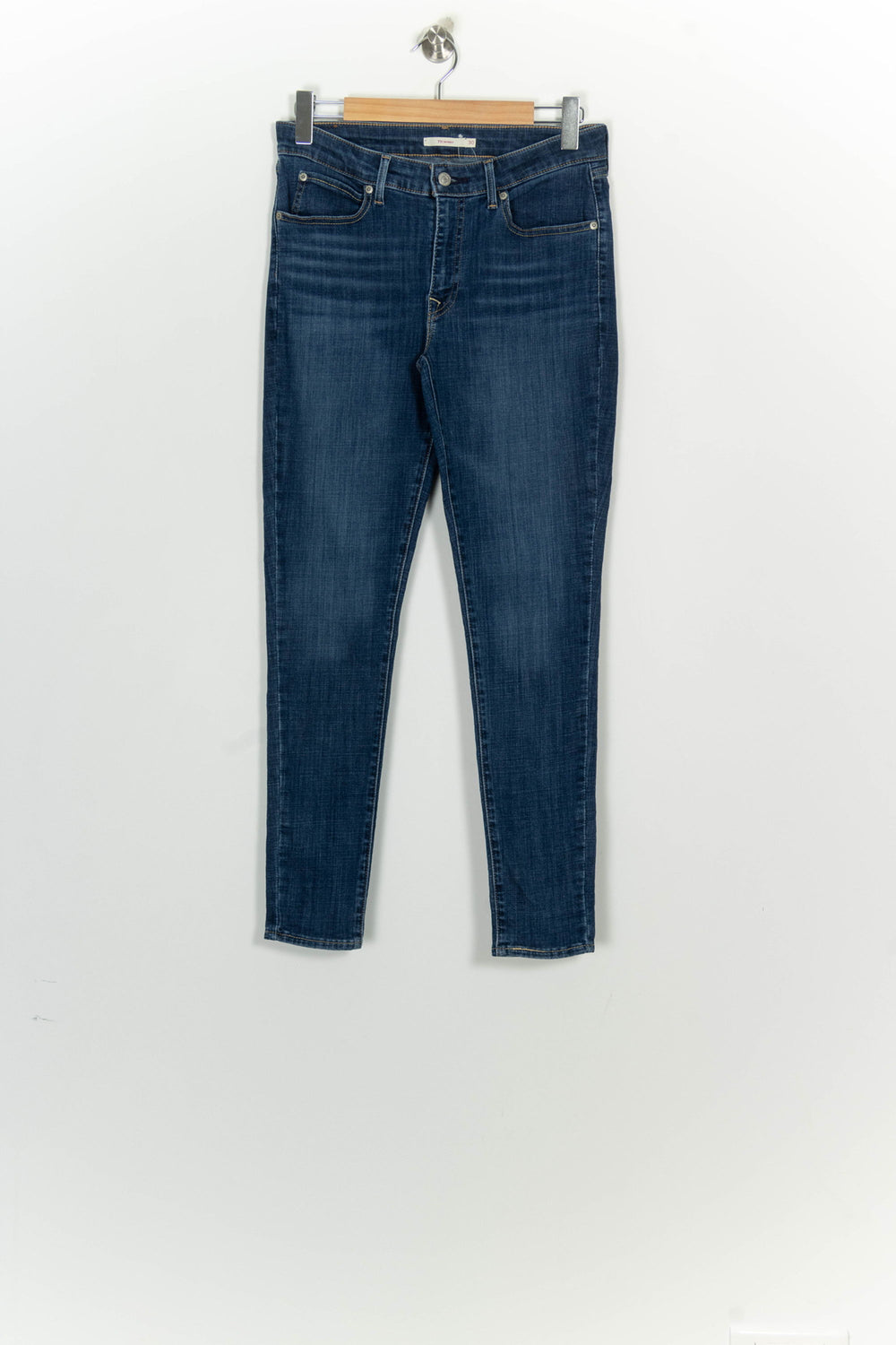 Jean Skinny Bleu foncé - Taille L/40 de la marque Levi's | PARAD124429 - Vendu par Paradigme - Image 2
