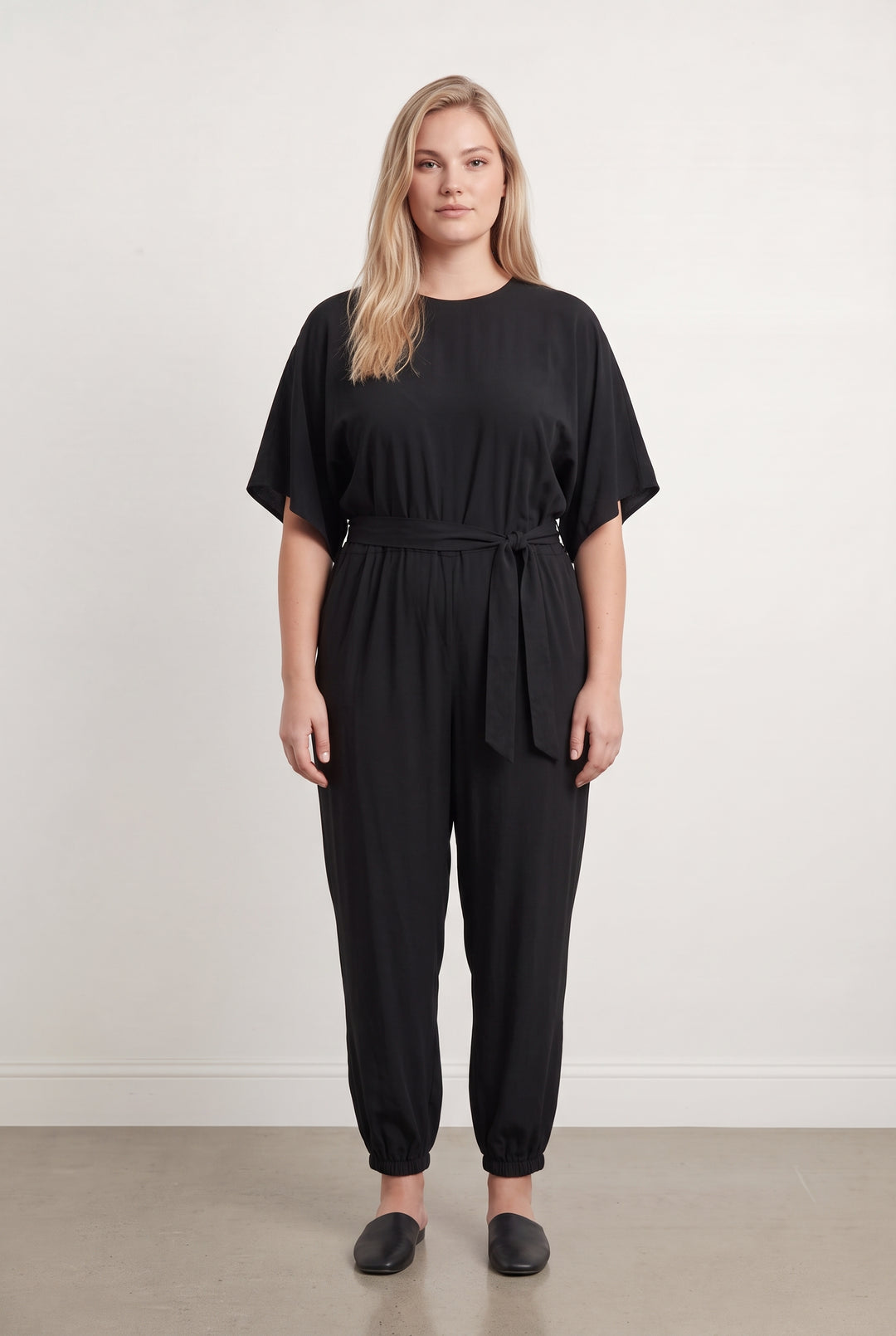 Combinaison Pantalon Noire - Taille XXL/44 de la marque Indies | PARAD124502 - Vendu par Paradigme - Image 1