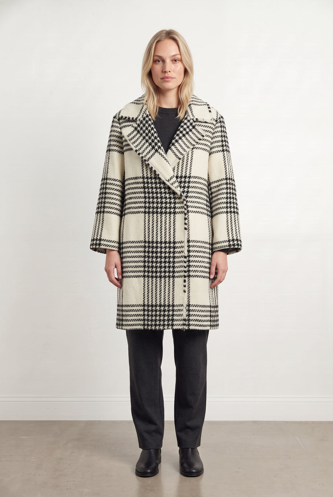 Manteau long Noir et Blanc - Taille L/40 de la marque Weill | PARAD124536 - Vendu par Paradigme - Image 1