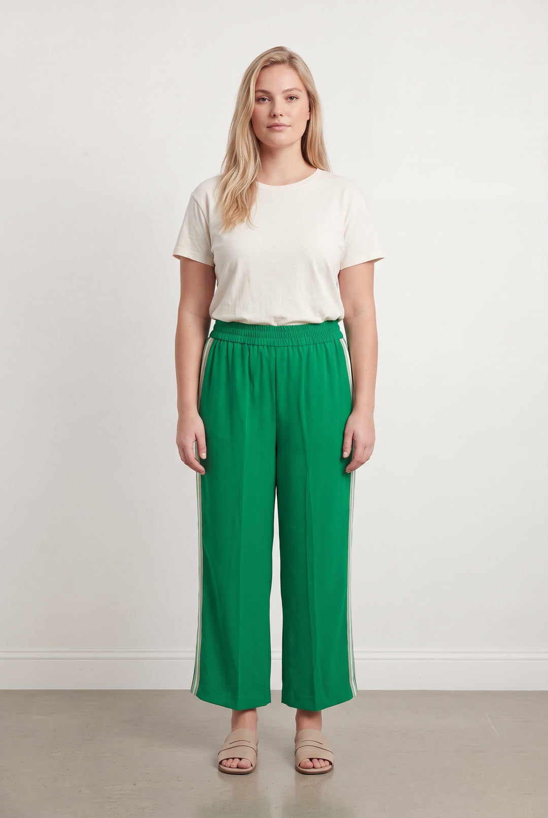 Pantalon Vert - Taille XL/42 de la marque Weill | PARAD124539 - Vendu par Paradigme - Image 1
