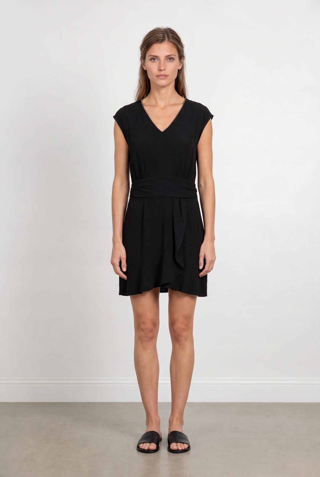 Robe Courte Noire - Taille S/36 de la marque IKKS | PARAD124633 - Vendu par Paradigme - Image 1