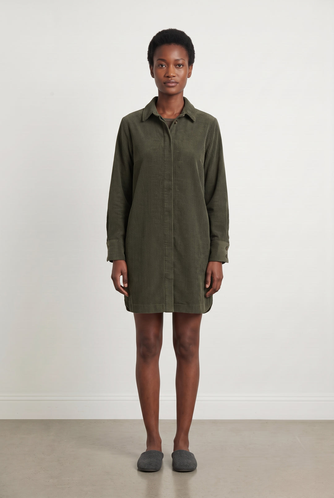 Robe Chemise Vert Kaki - Taille S/36 de la marque La Fée Maraboutée | PARAD124679 - Vendu par Paradigme - Image 1
