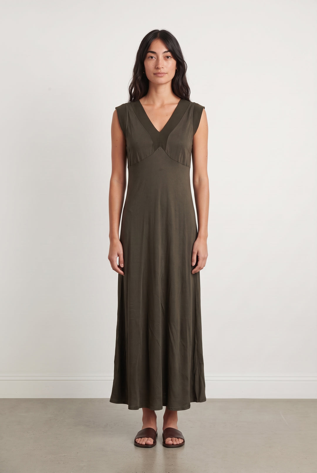 Robe Longue Kaki - Taille M/38 de la marque La Fée Maraboutée | PARAD124680 - Vendu par Paradigme - Image 1
