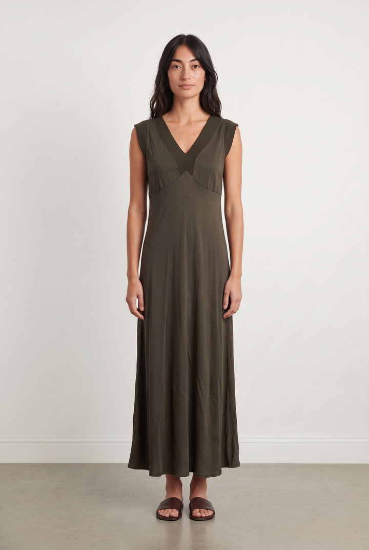 Robe Longue Kaki - Taille M/38 de la marque La Fée Maraboutée | PARAD124680 - Vendu par Paradigme - Image 1