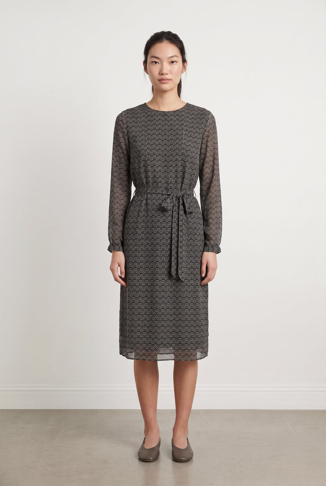 Robe Midi Noire - Taille M/38 de la marque Sézane | PARAD124703 - Vendu par Paradigme - Image 1