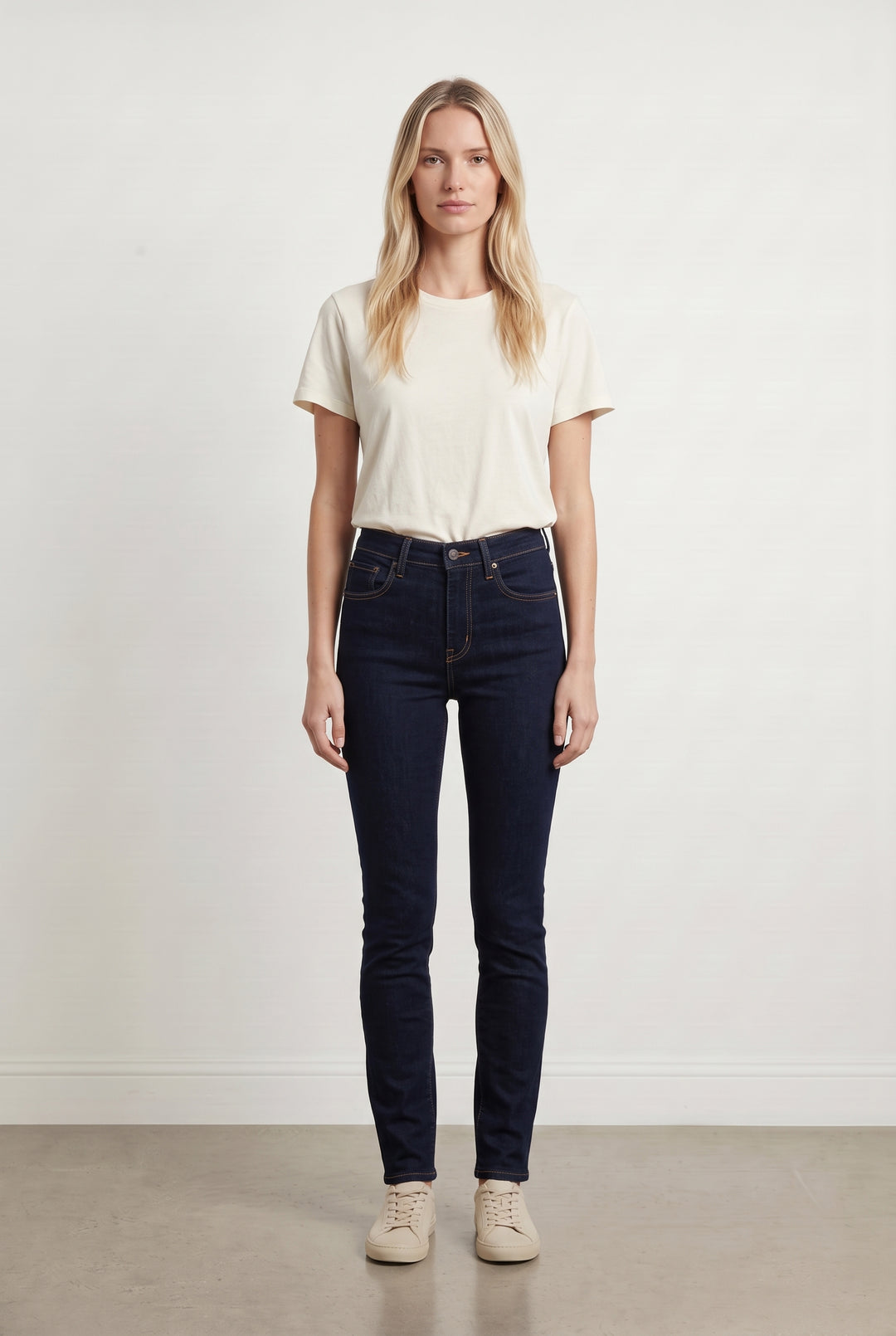 Jean skinny bleu foncé - Taille S/36 de la marque Levi&