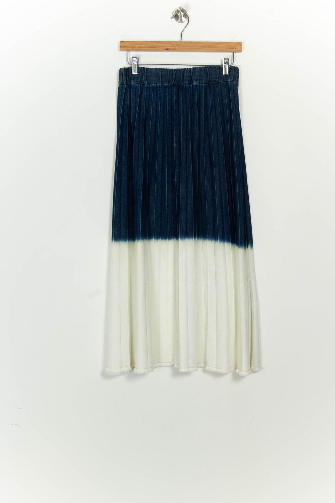Jupe Plissée Bleue et Blanche - Taille M/38 de la marque La Fée Maraboutée | PARAD125629 - Vendu par Paradigme - Image 5