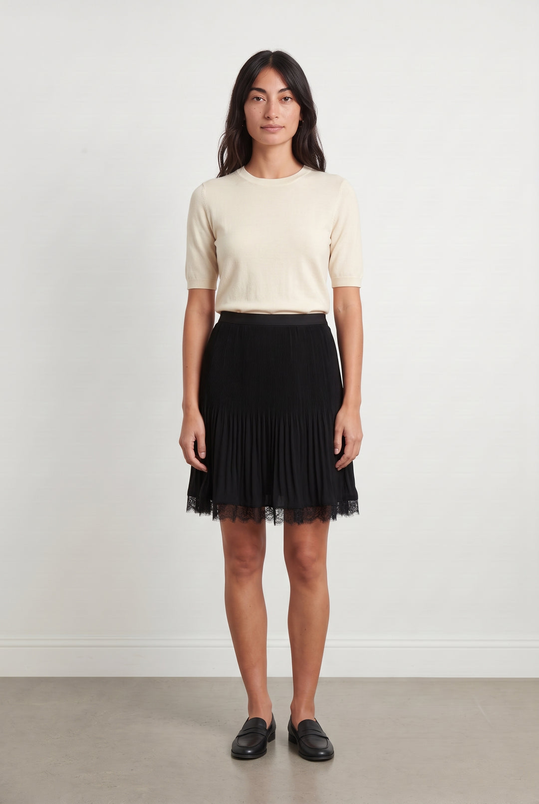 Jupe Plissée Noire - Taille M/38 de la marque Comptoir des Cotonniers | PARAD125662 - Vendu par Paradigme - Image 1