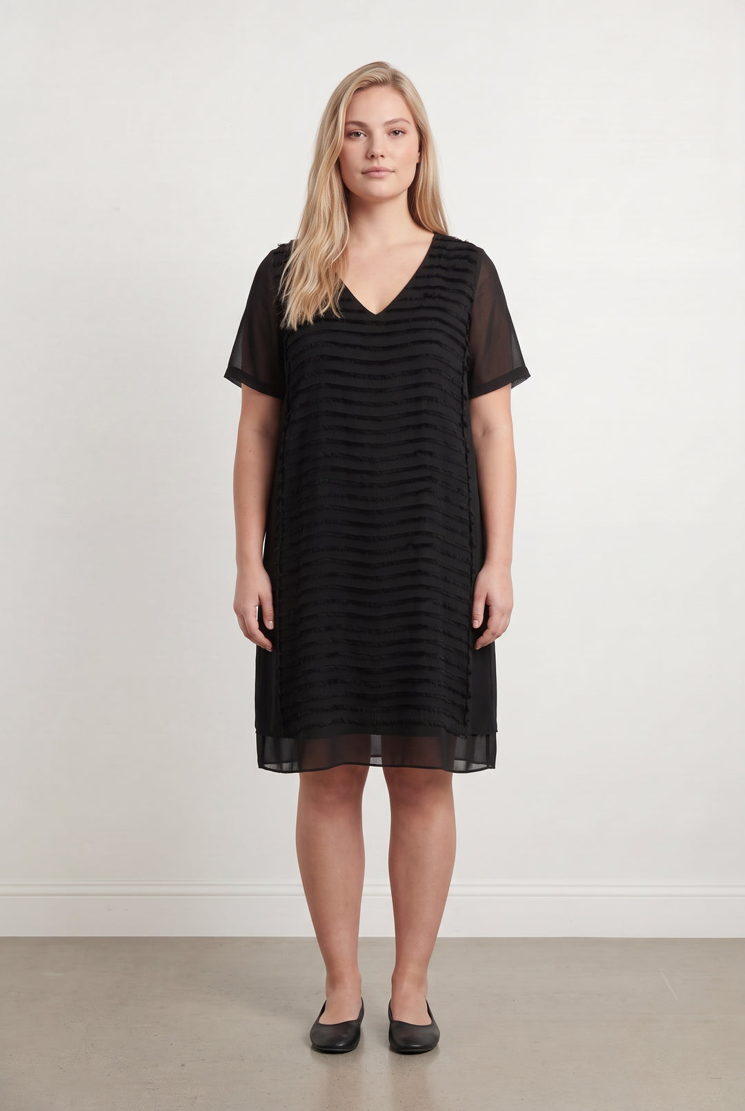 Robe Midi Noire - Taille XL/42 de la marque Marina Rinaldi | PARAD125859 - Vendu par Paradigme - Image 1