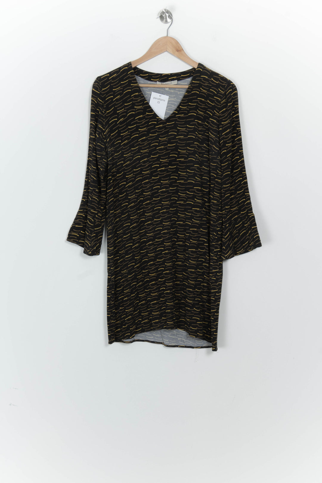 Robe Noire et Dorée - Taille L/40 de la marque La Fée Maraboutée | PARAD125872 - Vendu par Paradigme - Image 2
