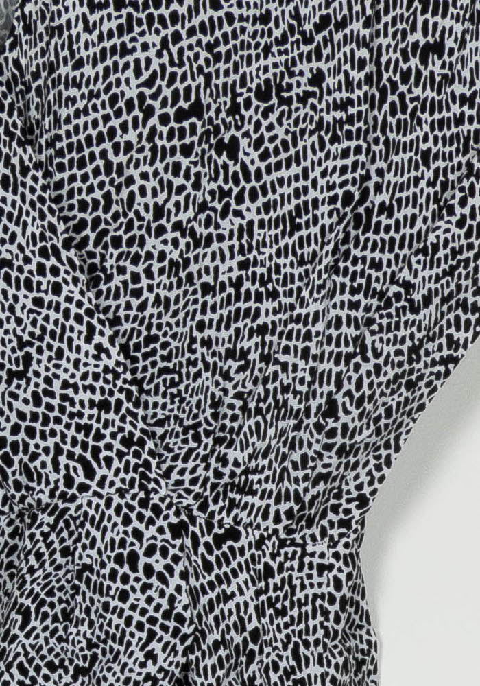 Robe Courte Noire et Blanche - Taille M/38 de la marque Maje | PARAD126497 - Vendu par Paradigme - Image 3