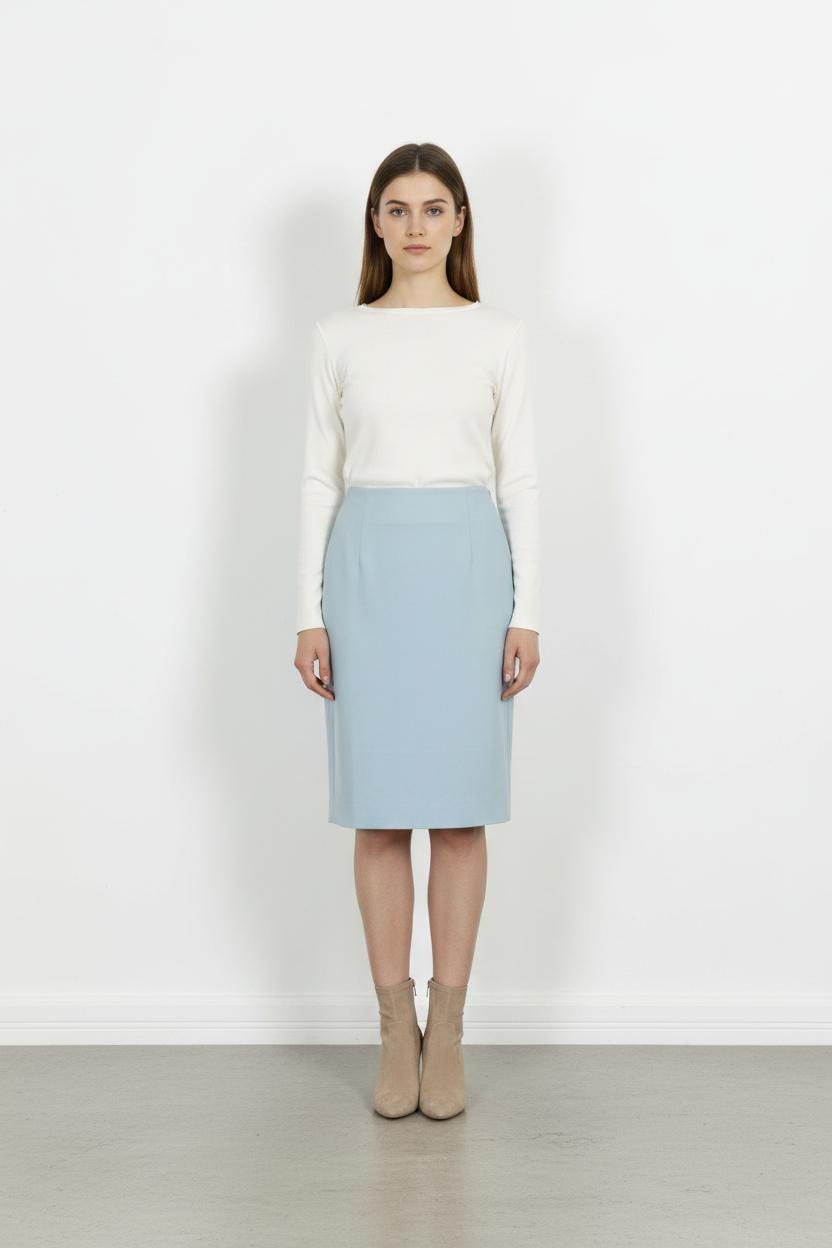 Jupe Droite Bleue - Taille M/38 de la marque Paule Ka | PARAD15197 - Vendu par Paradigme - Image 1
