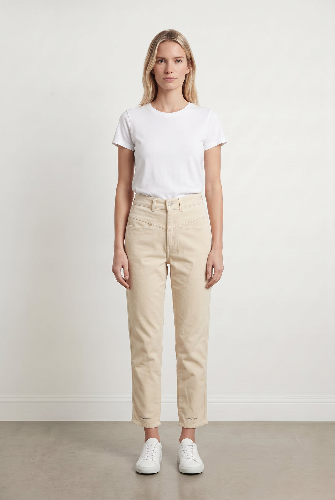 Jean Beige - Taille M/38 de la marque Closed | PARAD17199 - Vendu par Paradigme - Image 1