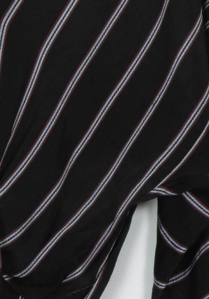 Combinaison Noire et Blanche - Taille L/40 de la marque Maje | PARAD17340 - Vendu par Paradigme - Image 3