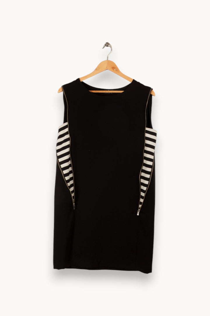 Robe noire avec détails - Taille M/38