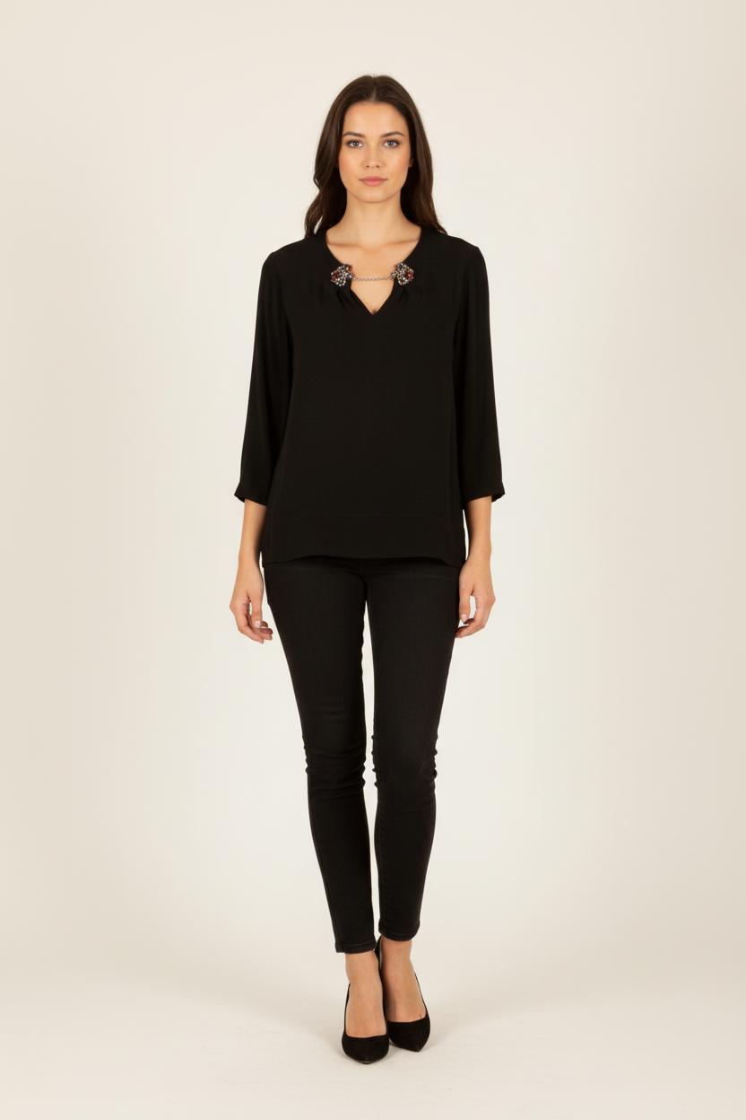 Blouse noire avec bijoux - Taille S/36