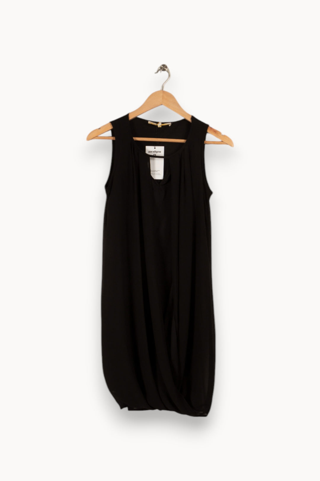 Robe noire - Taille M/38 de la marque La Fée Maraboutée | PARAD23964 - Vendu par Paradigme - Image 1