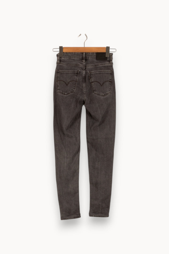 Jean Skinny Gris - Taille XS/34 de la marque Levi's | PARAD24648 - Vendu par Paradigme - Image 4