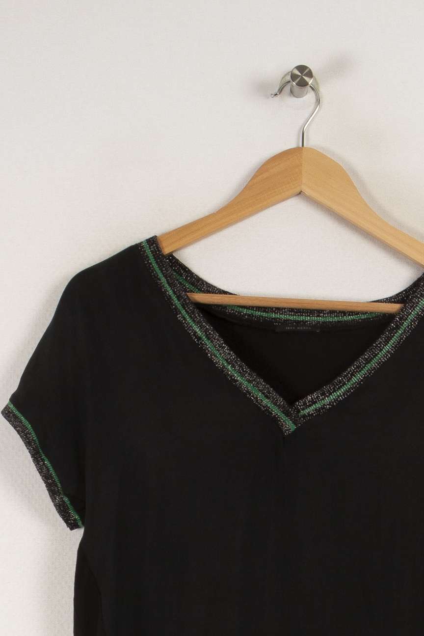 Top noir avec détails au col - Taille S/36 de la marque IKKS | PARAD25100 - Vendu par Paradigme - Image 2