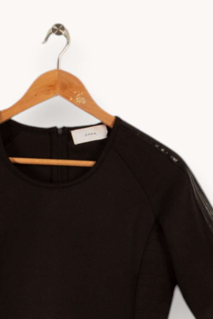 Robe noire - Taille M/38