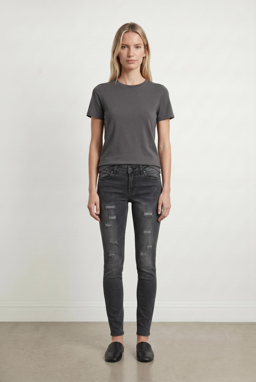 Jean Délavé Gris - Taille S/36 de la marque IKKS | PARAD26468 - Vendu par Paradigme - Image 1