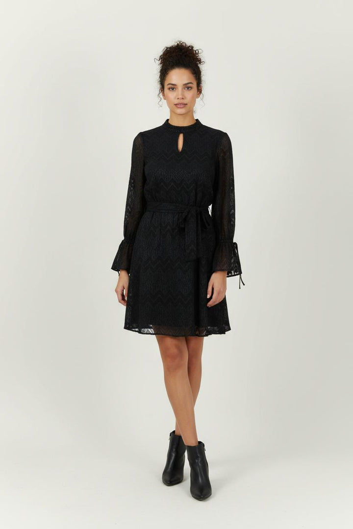 Robe Courte Noire - Taille M/38 de la marque IKKS | PARAD26888 - Vendu par Paradigme - Image 1