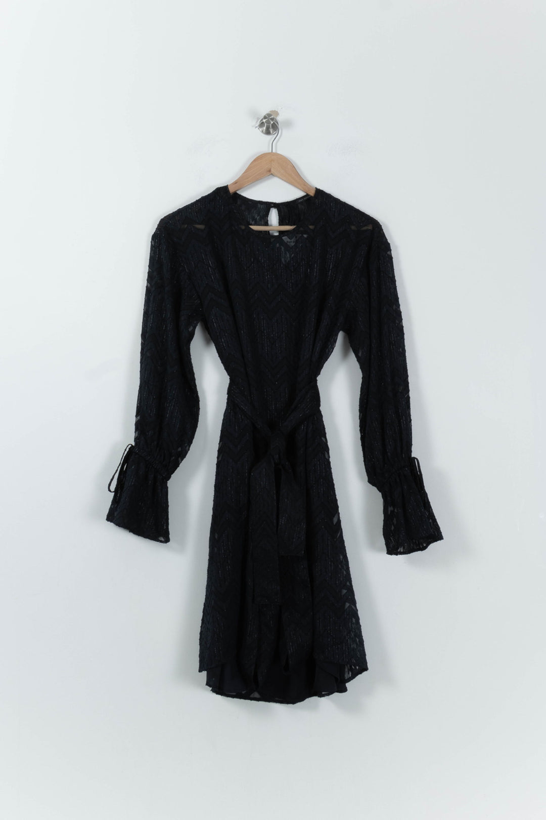 Robe Courte Noire - Taille M/38 de la marque IKKS | PARAD26888 - Vendu par Paradigme - Image 2