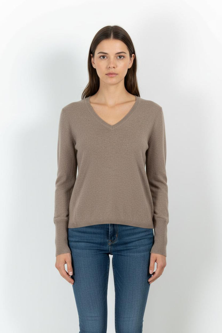 Pull Marron - Taille L/40 de la marque Eric Bompard | PARAD26906 - Vendu par Paradigme - Image 1