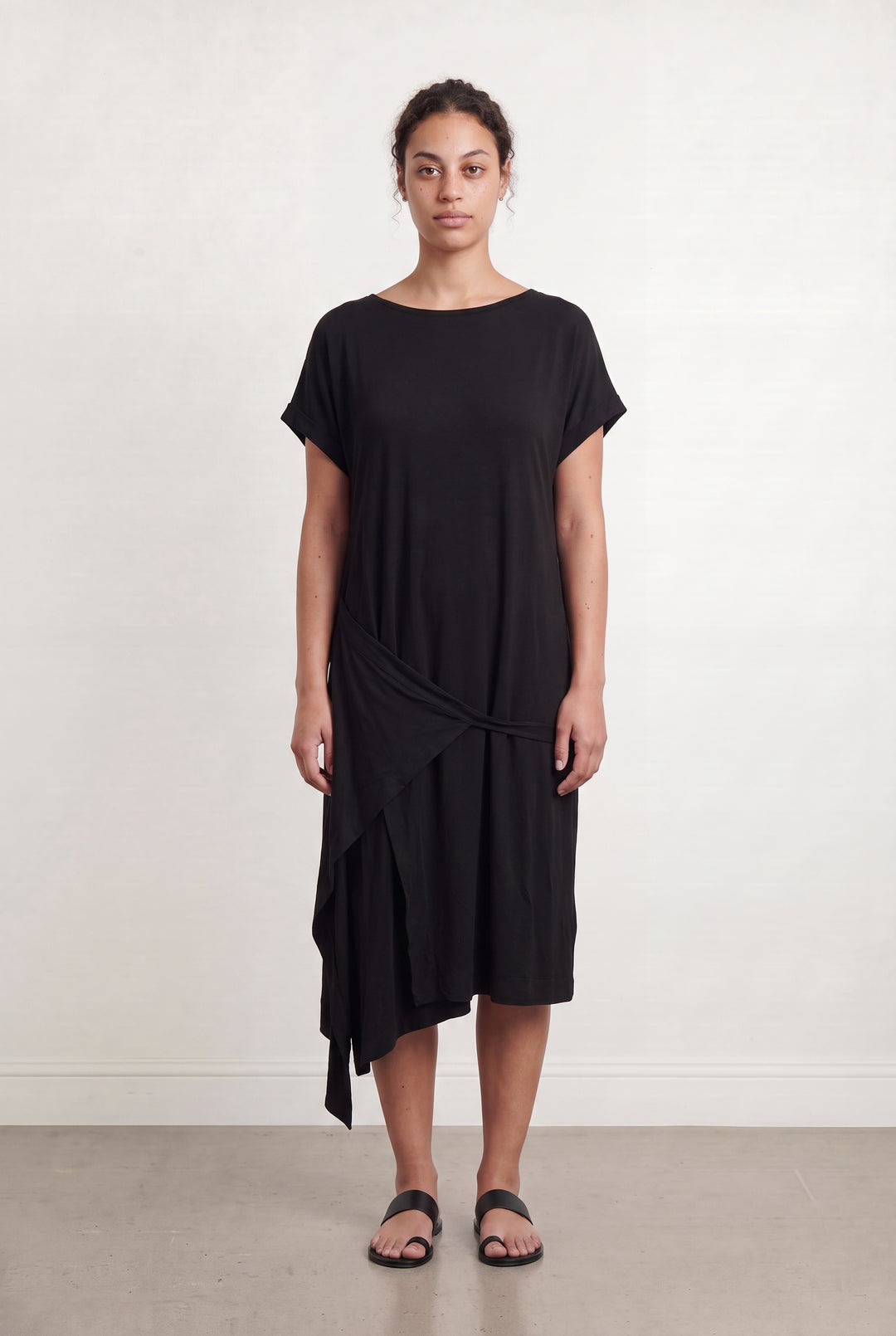 Robe Midi Noire - Taille L/40 de la marque ba&sh | PARAD27111 - Vendu par Paradigme - Image 1
