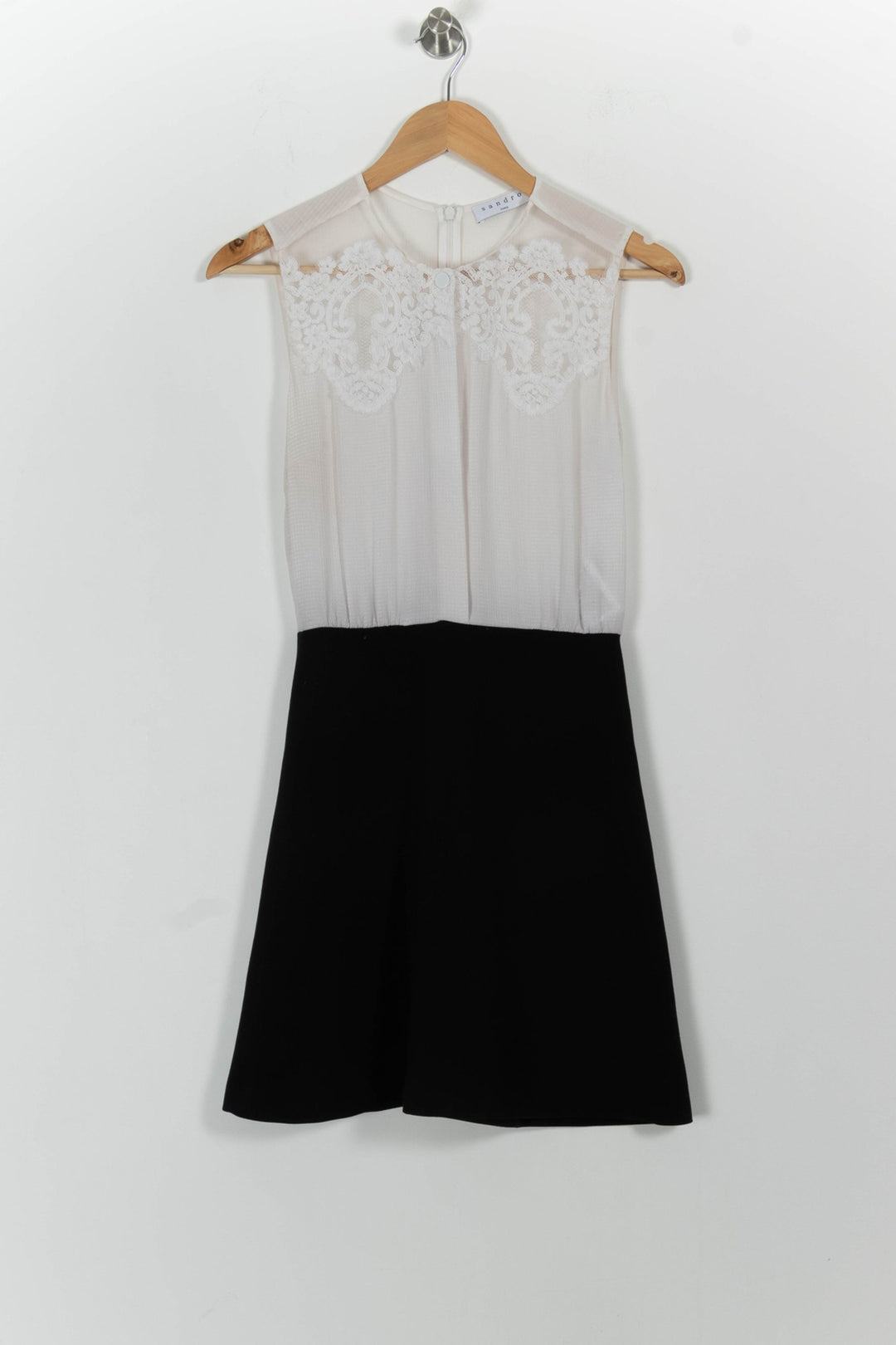 Robe Courte Blanche et Noire - Taille S/36 de la marque Sandro | PARAD27441 - Vendu par Paradigme - Image 2