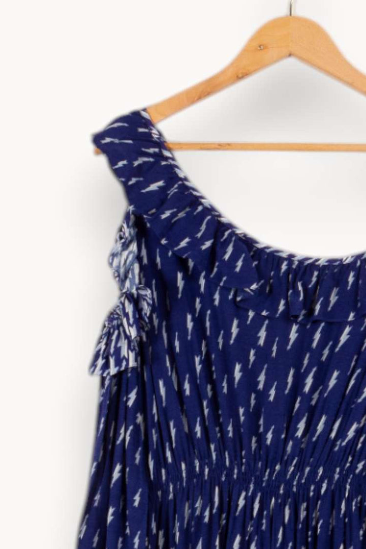 Robe longue bleue à motifs